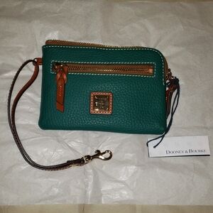 Dooney and Bourke Pebbled Leather Zip Around Wristlet Color "Leaf" Green NWT